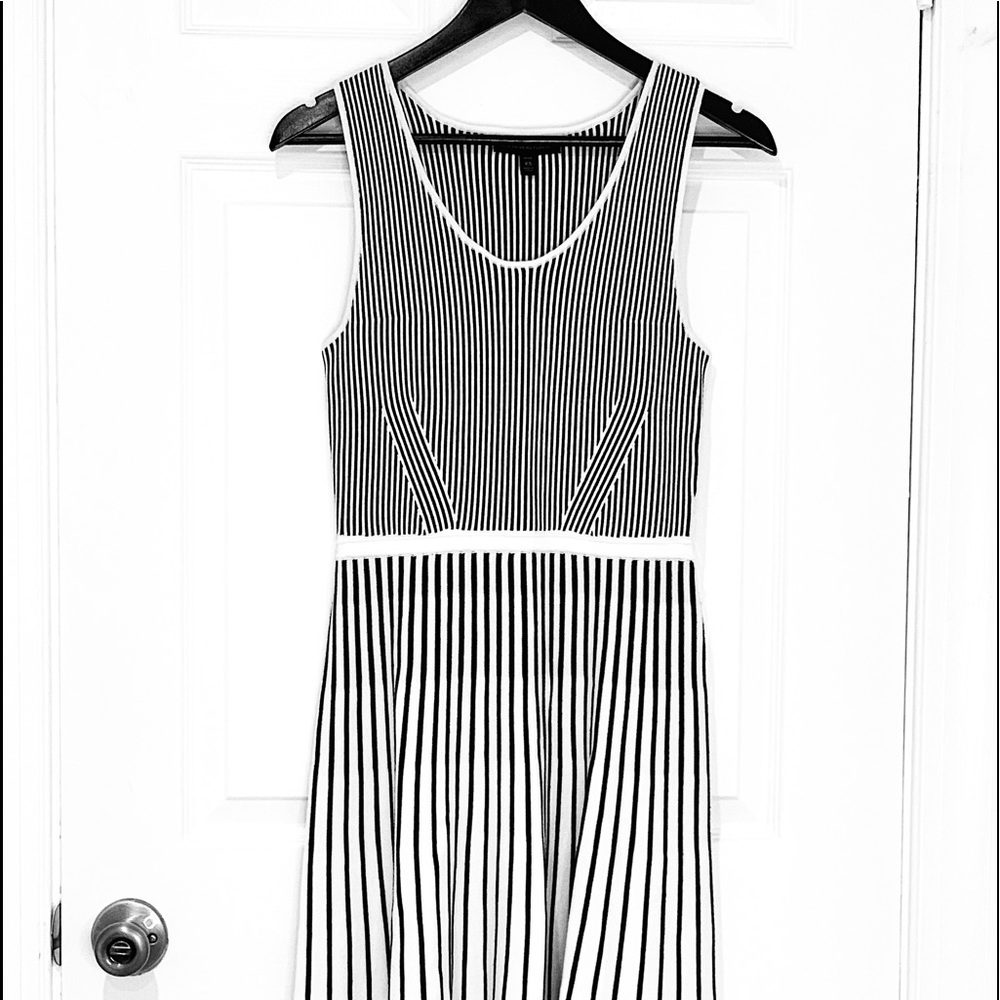 Banana Republic knit dress. Size:XS